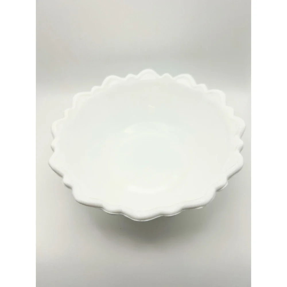 Vintage‎ White Milk Glass Footed Bowl Embossed Leaf Flower Serving Bowl 8.5 
